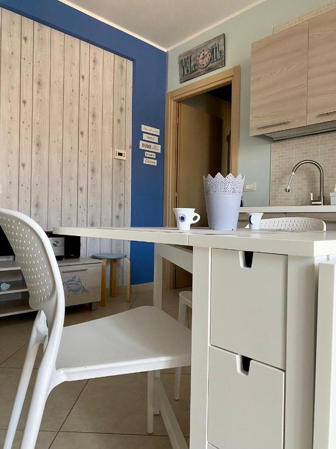 I Due Delfini Apartment Taranto Exterior photo
